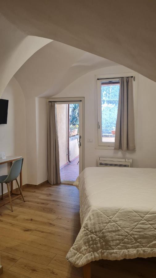 Federico II - Rooms And Breakfast Борджо-Верецці Екстер'єр фото