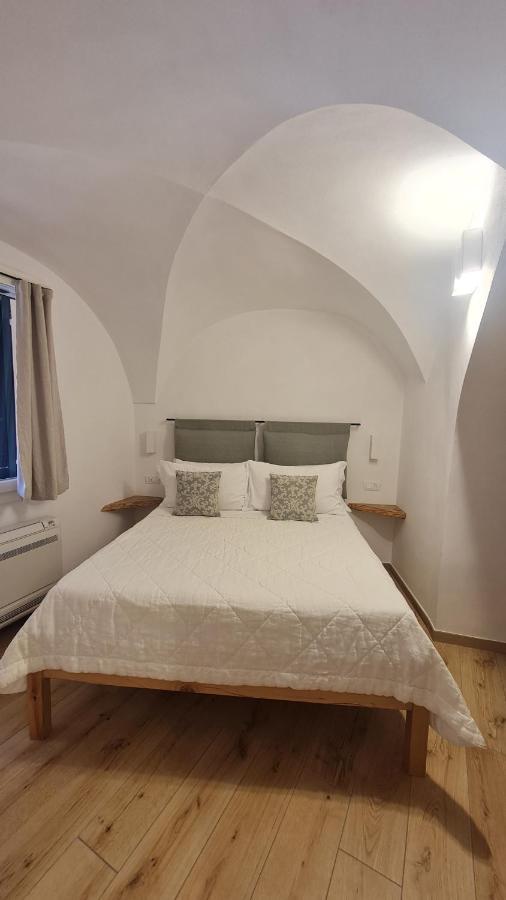 Federico II - Rooms And Breakfast Борджо-Верецці Екстер'єр фото